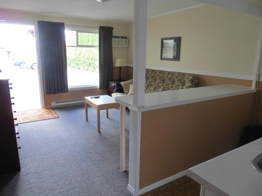 Harrison Village Motel Harrison Hot Springs Zimmer foto