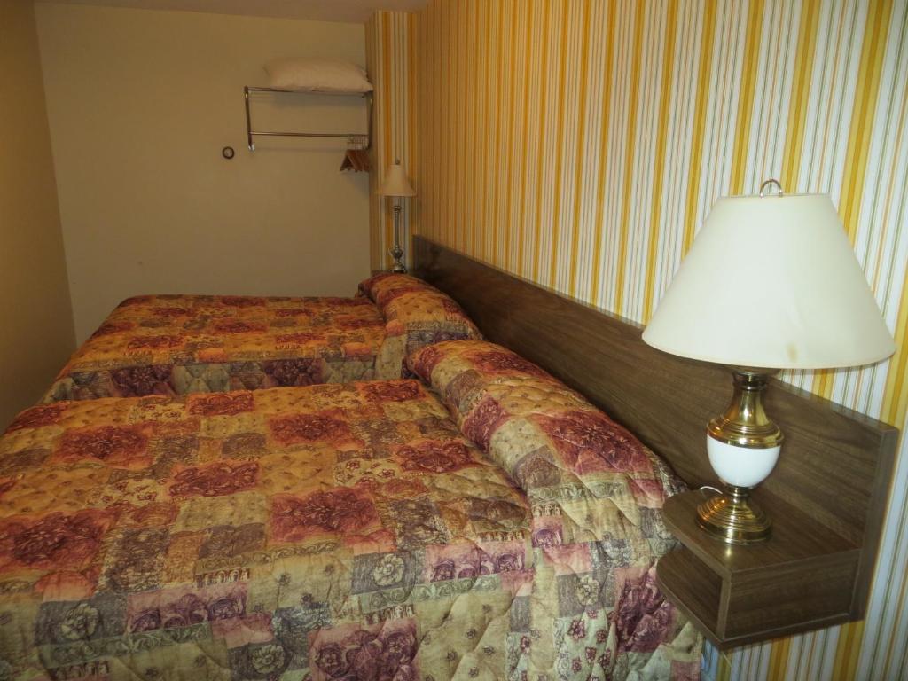 Harrison Village Motel Harrison Hot Springs Zimmer foto